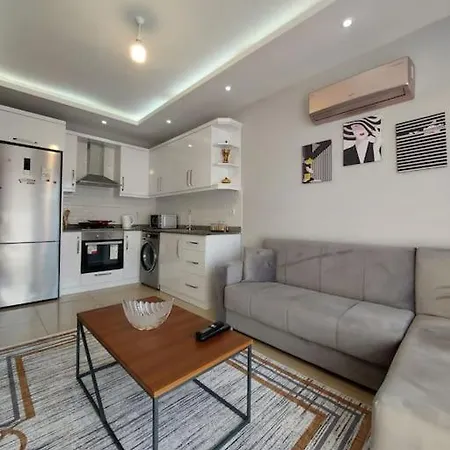 Apartamento Cleopatra Sevimli 1+1 Alanya